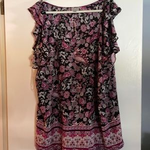 Brand new Avenue Sleeveless blouse. Black with pink and purple flower patterned.